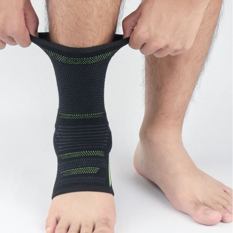 Poute de cheville en tricot avec coussinet de silicone