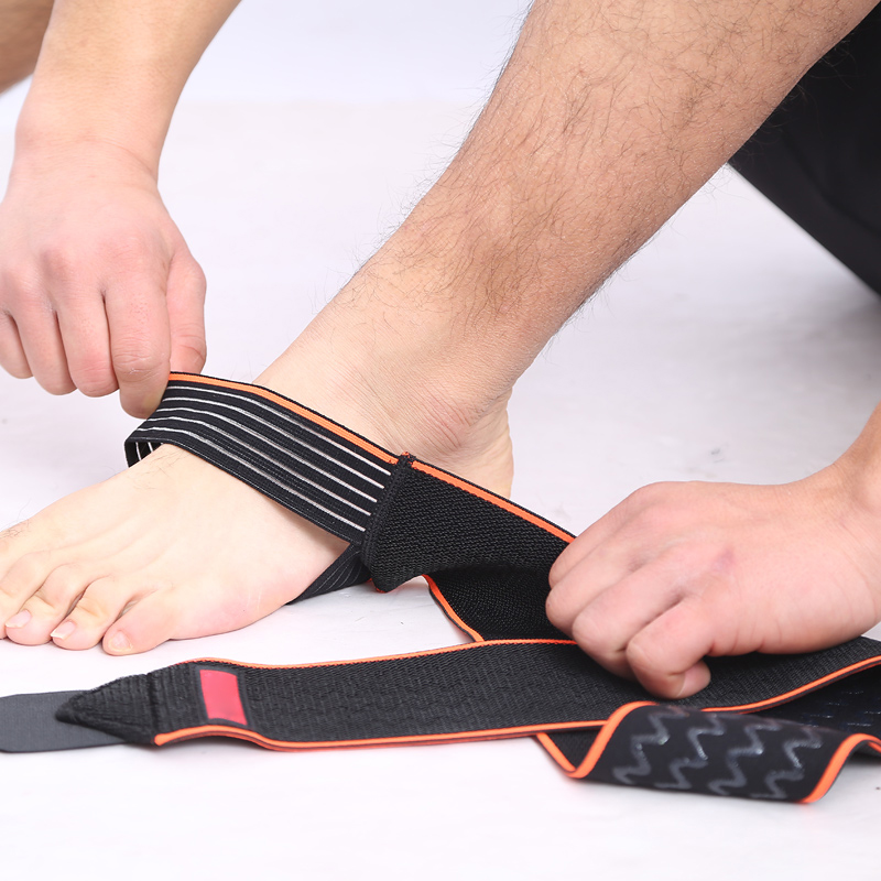 Support de la cheville de compression sportive