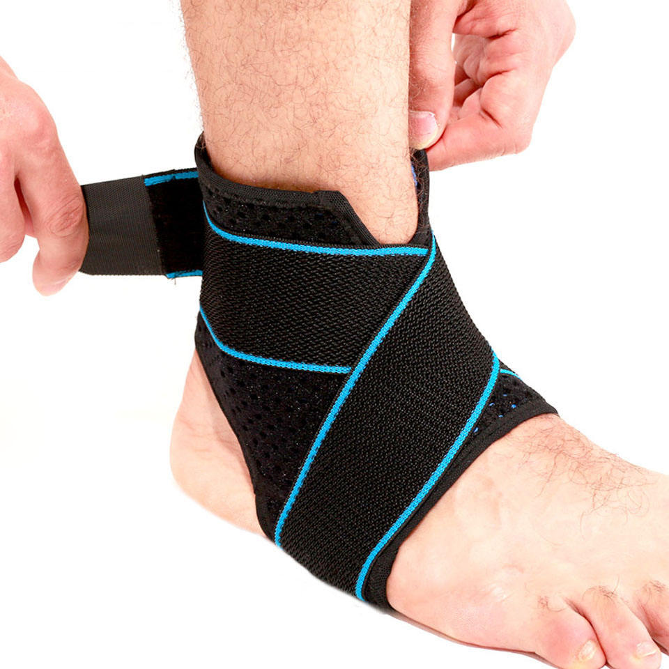 Support de la cheville sportive de la sangle de compression